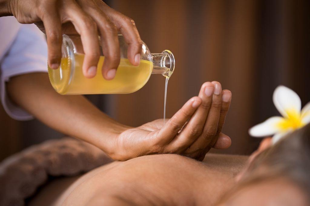 Ayurvedic massage